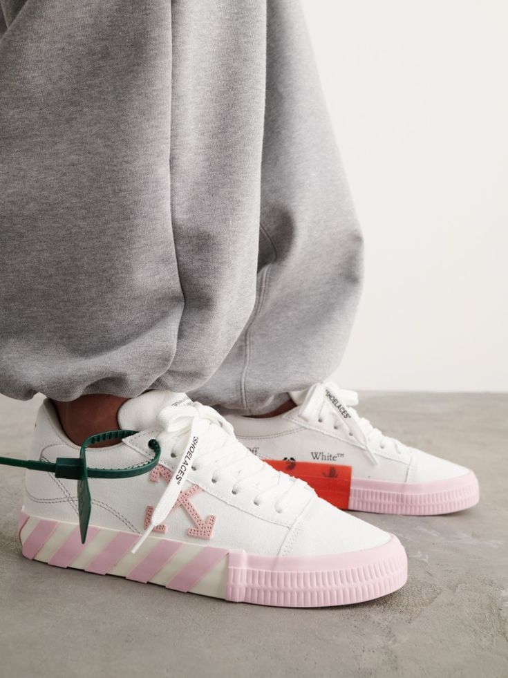 Off-White